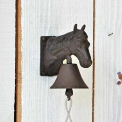 CLOCHE D' ENTREE EN FONTE - CHEVAL